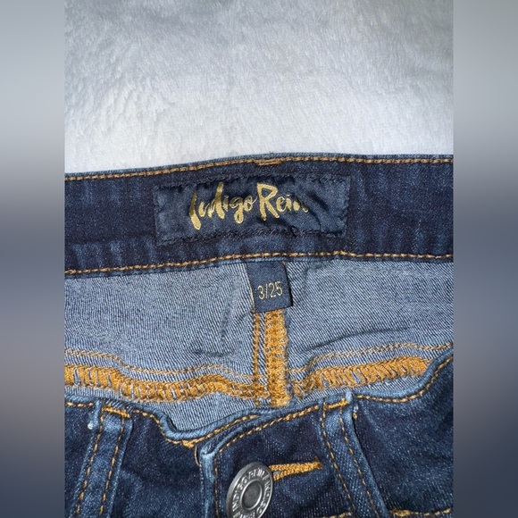 Indigo rein Jean shorts - Picture 4 of 5